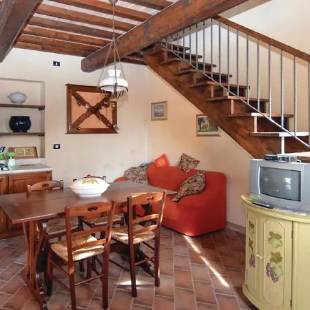 In Montalbano With Scenic Views * Citta di Castello